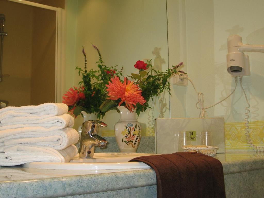 Hotel Logis L'ange Couronne