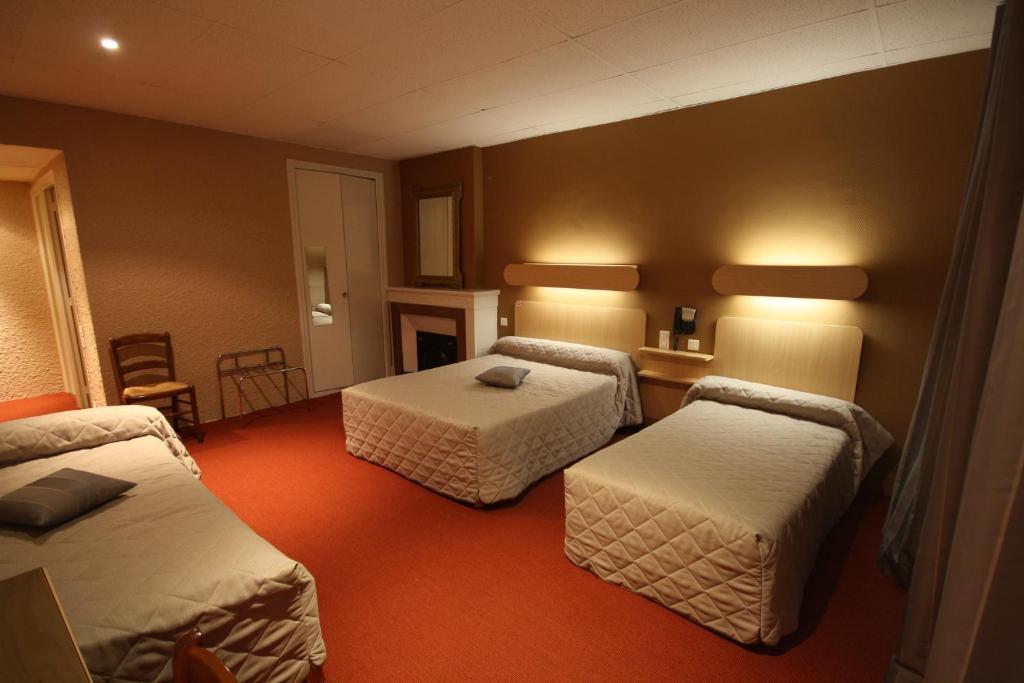 Logis L'ange Couronne Hotel
