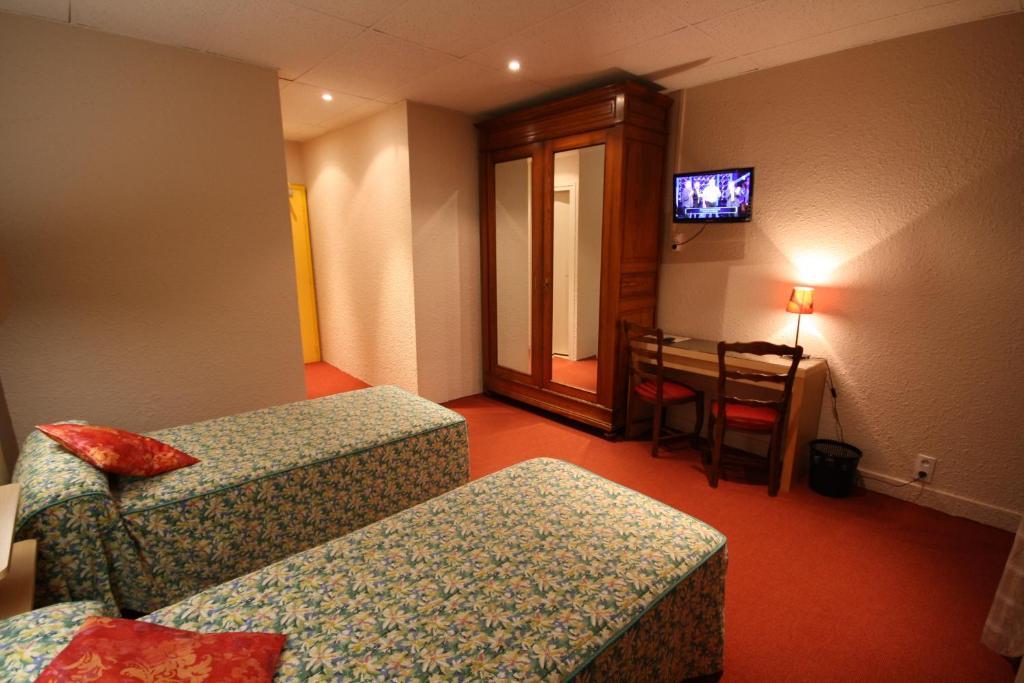 Logis L'ange Couronne 2* Lyon